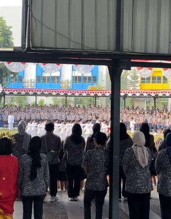 momen Nycta Gina dan Kinos rayakan HUT ke-81 RI