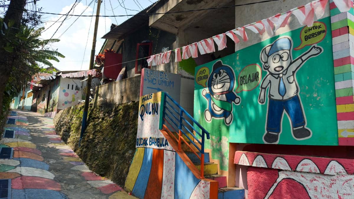 Mengenal Kampung Warna-Warni Katulampa, Inovasi Warga yang Mendatangkan Cuan