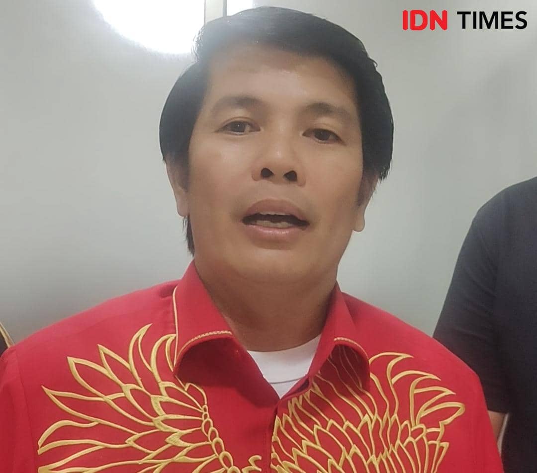 HUT Ke-81 RI, Sekber FAHMI Bagikan Ratusan Nasi Bungkus 