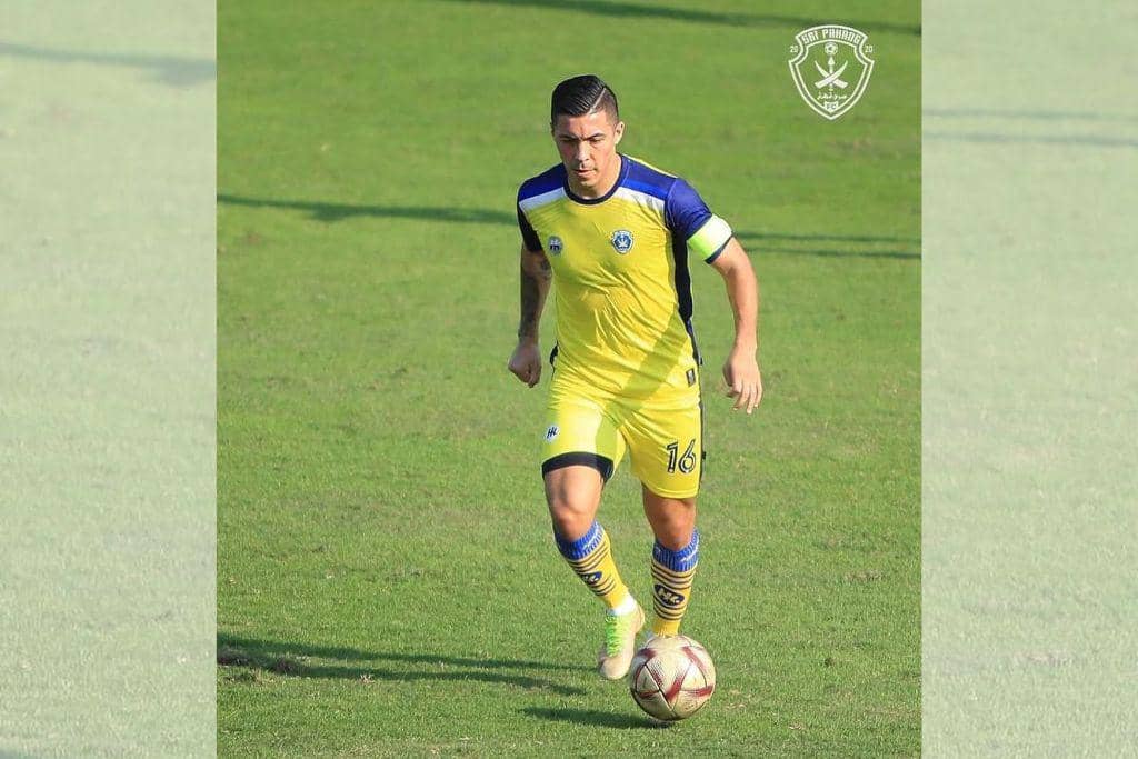 Gelandang berpaspor Malaysia, Sergio Aguero, saat memperkuat Sri Pahang FC di musim 2023.