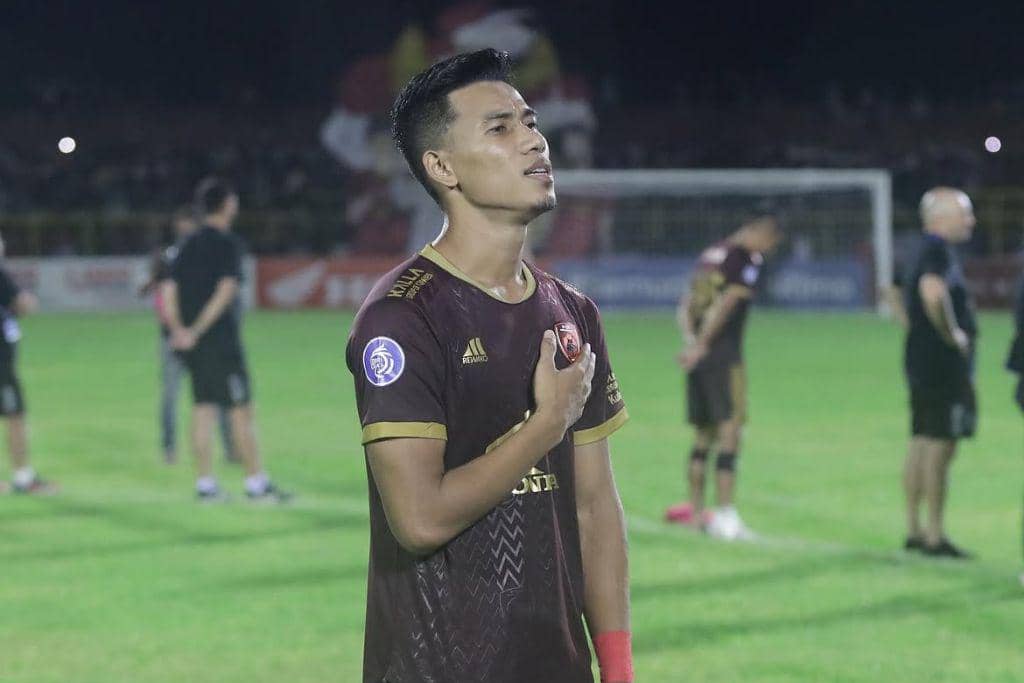 Bek kiri, Agung Mannan, saat masih memperkuat PSM Makassar di musim 2022/2023.