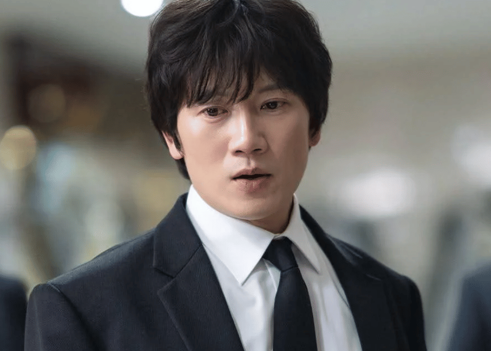 Cuplikan drama Korea The Apartment Job