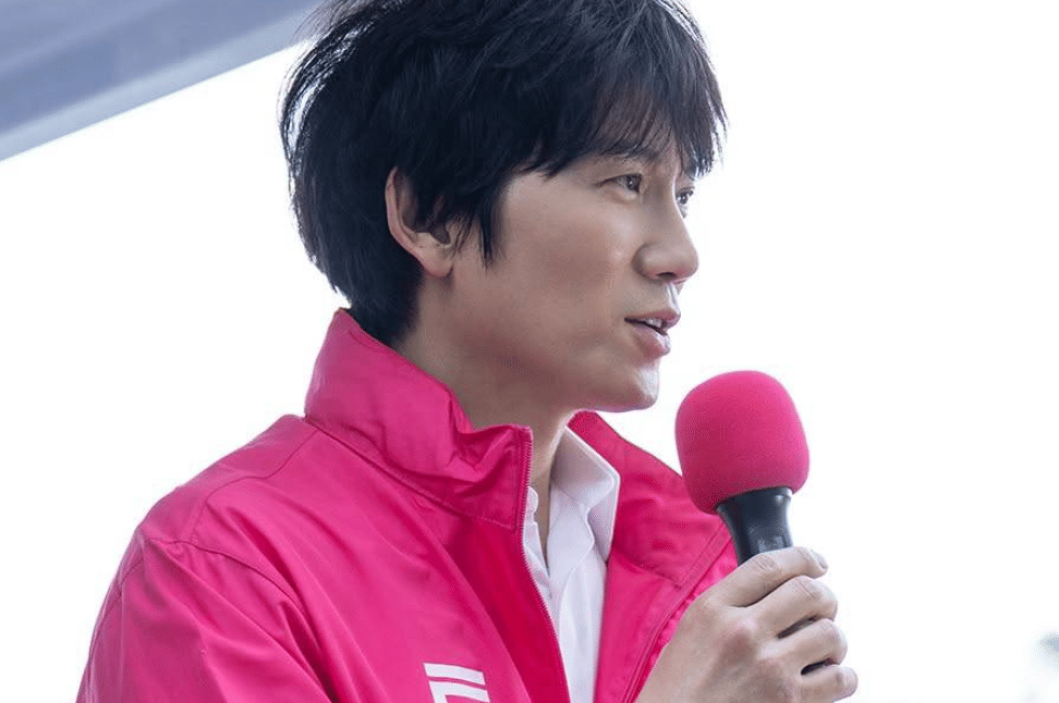 Cuplikan drama Korea The Apartment Job