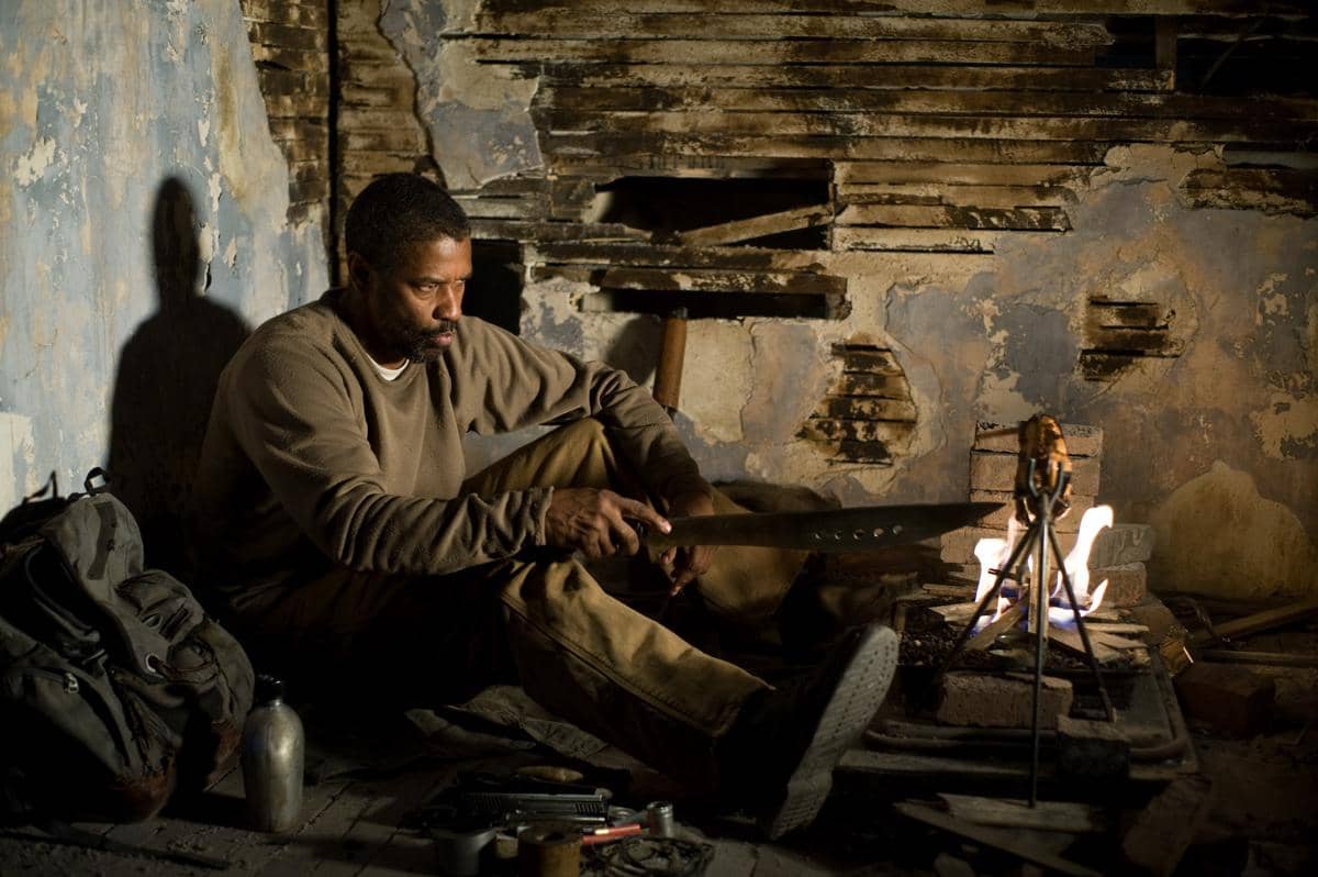 adegan dalam film The Book of Eli