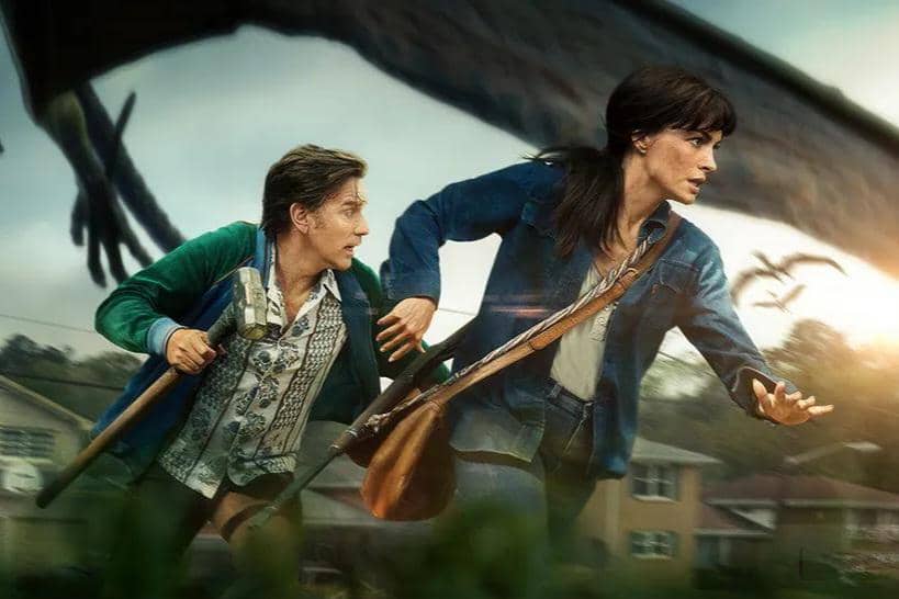 10 Film Survival Warner Bros. selain The End of Oak Street