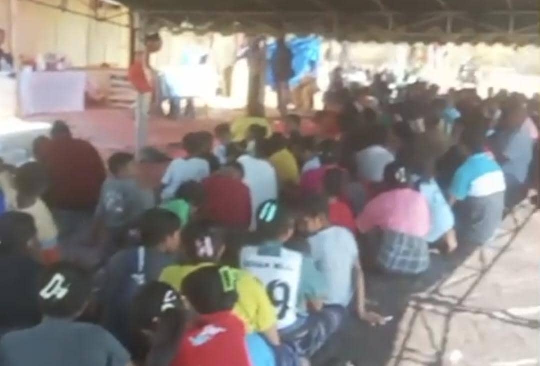 Warga pengungsi bertahan di Nagekeo. (Dok Istimewa)