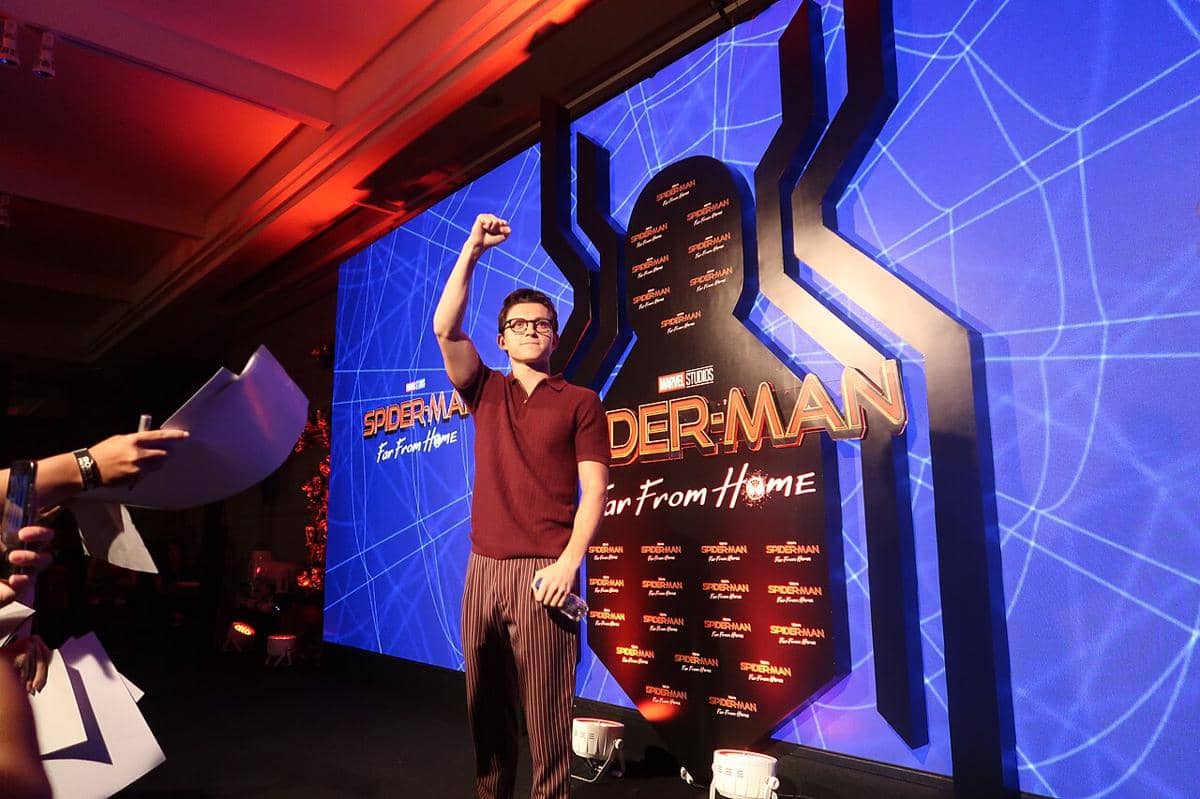 potret Tom Holland