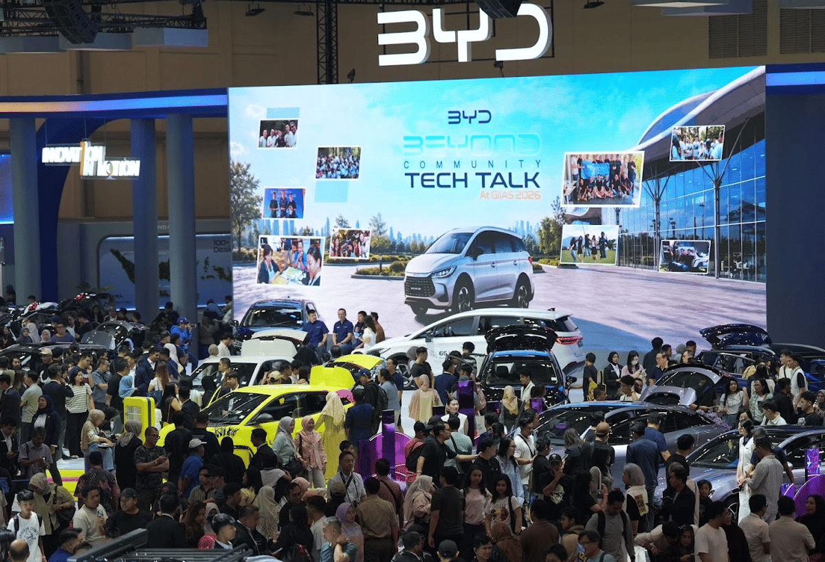 BYD M6 DM Raih SPK Tinggi dan Penghargaan di GIIAS 2026