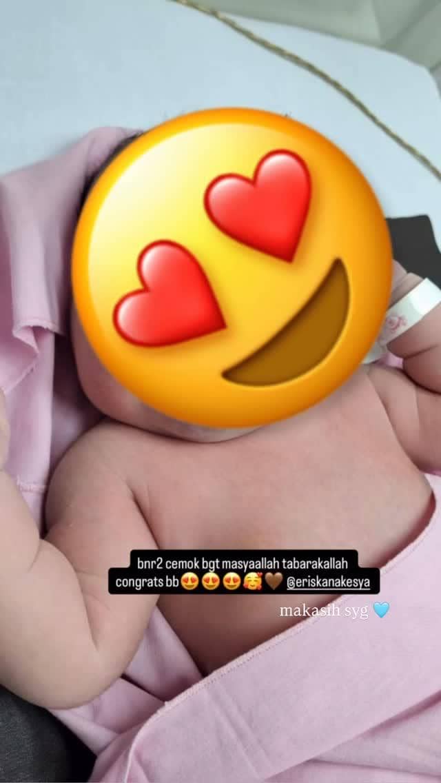 Eriska Nakesya melahirkan anak kedua