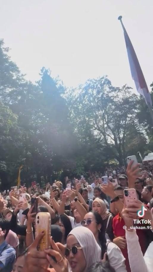 Bunda Corla Rayakan 17-an di Jerman (instagram.com/corla_2)