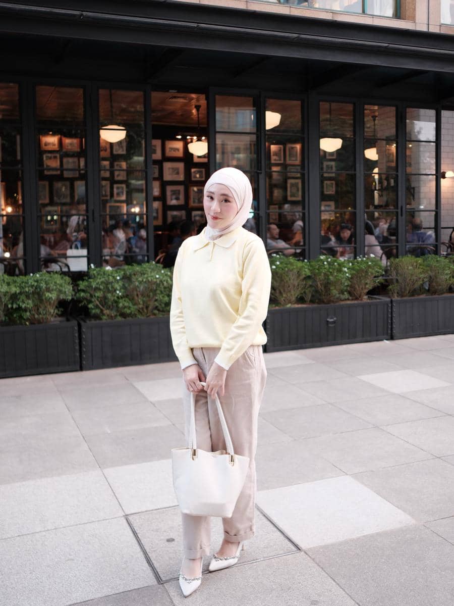 gaya outfit semi formal ala Larissa Chou