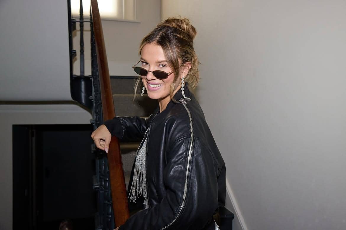 Tips Beauty Routine Simpel ala Millie Bobby Brown Setelah Jadi Ibu