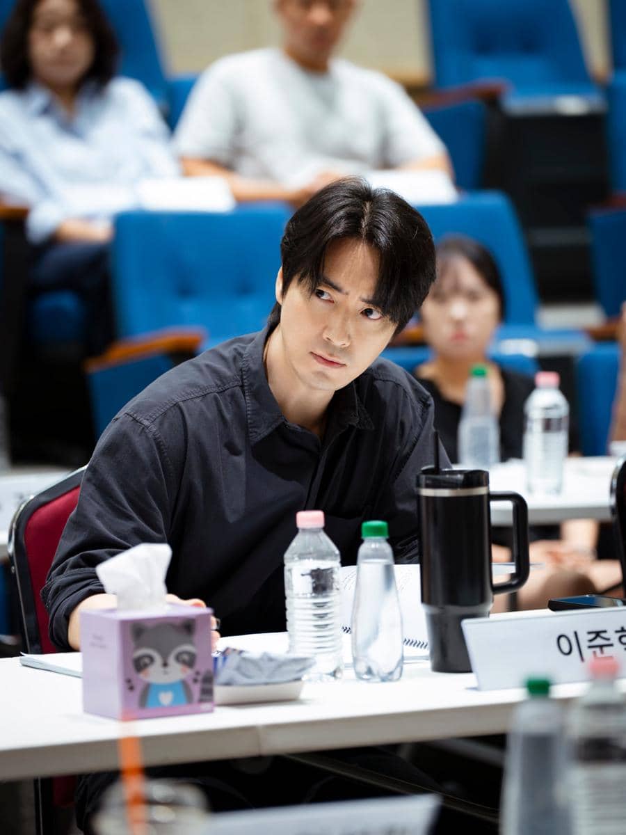 potret Lee Jun Hyuk