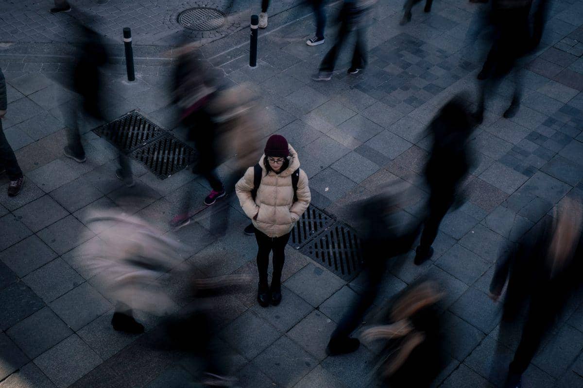 4 Alasan Empathy Burnout Bikin Kamu Pelan-Pelan Kehilangan Empati