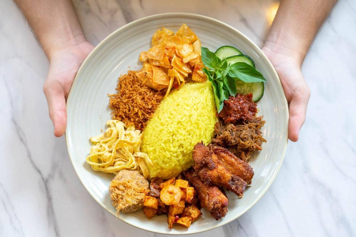 ilustrasi porsi makan
