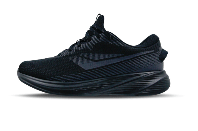 sepatu lari league