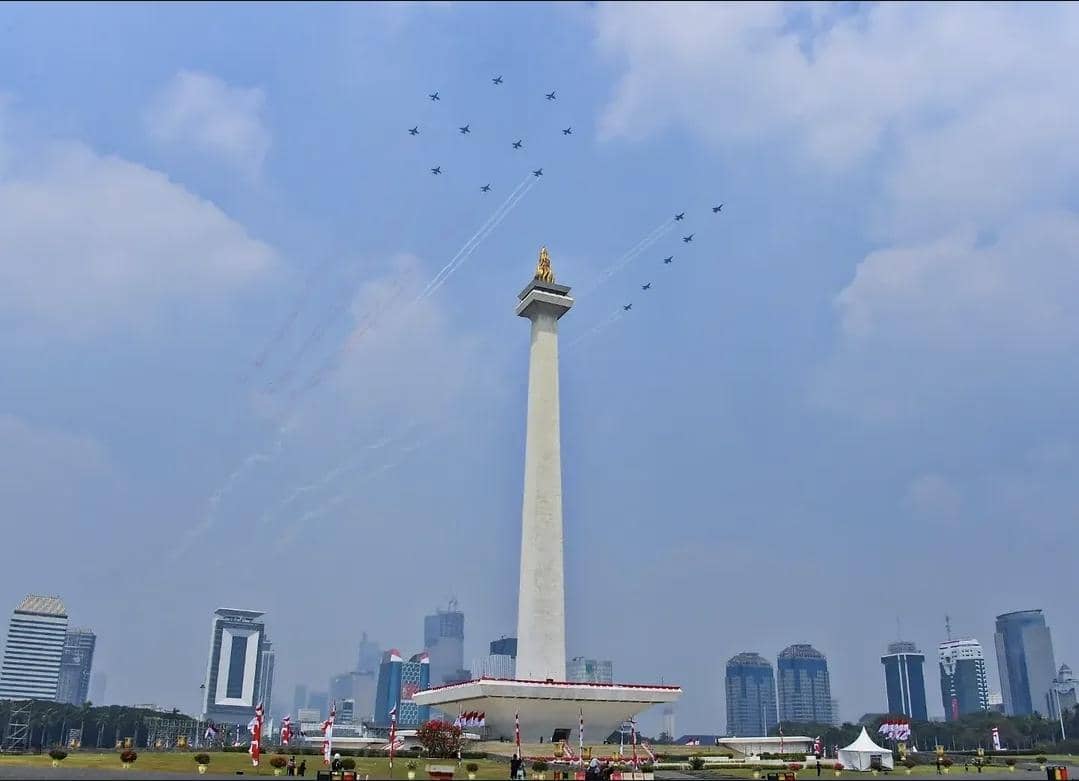 7 Potret Atraksi Udara TNI AU yang Memukau di HUT ke-81 RI