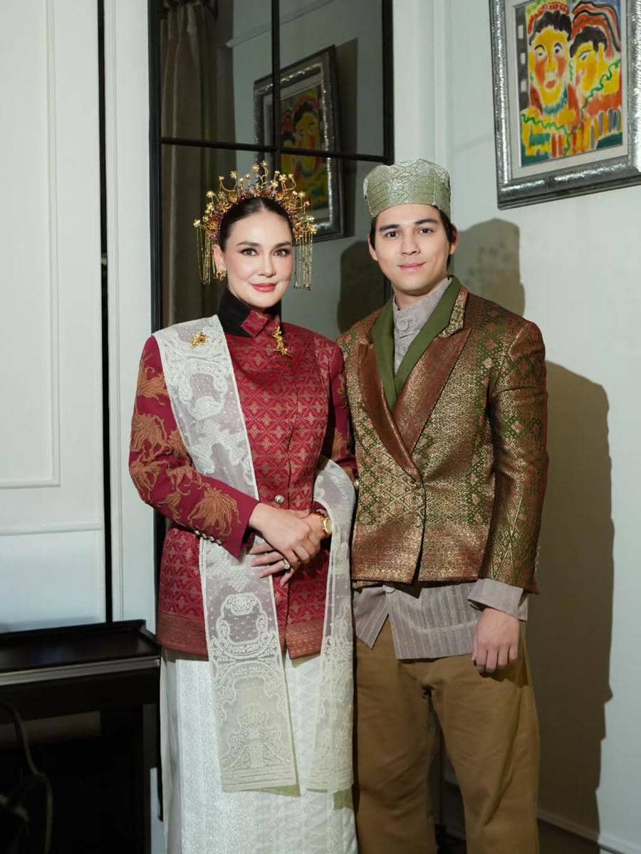 Luna Maya dan Maxime Bouttier di Istana Negara