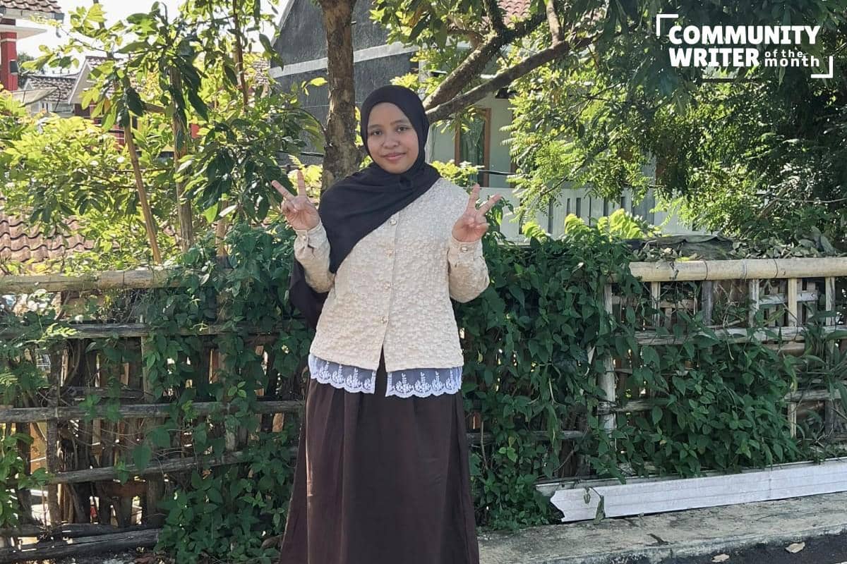 Community Writer of the Month Agustus 2026, Desi Nur Fauziyah