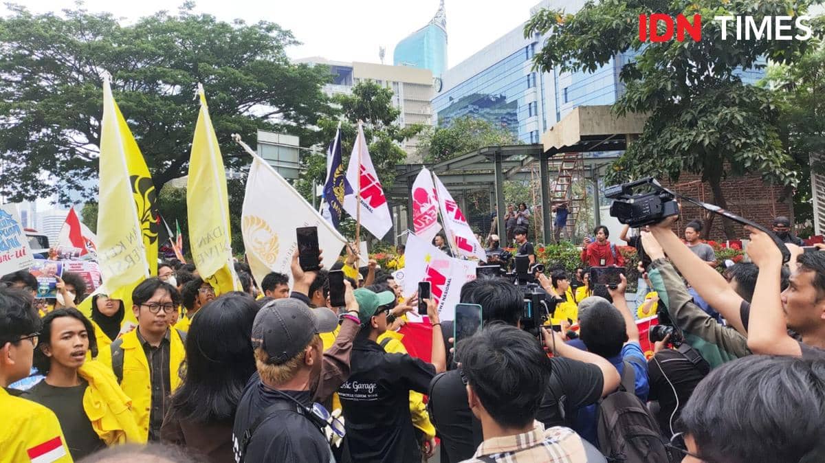 Demo BEM UI Serukan Bubarkan MBG hingga Prabowo-Gibran Sudah Gagal