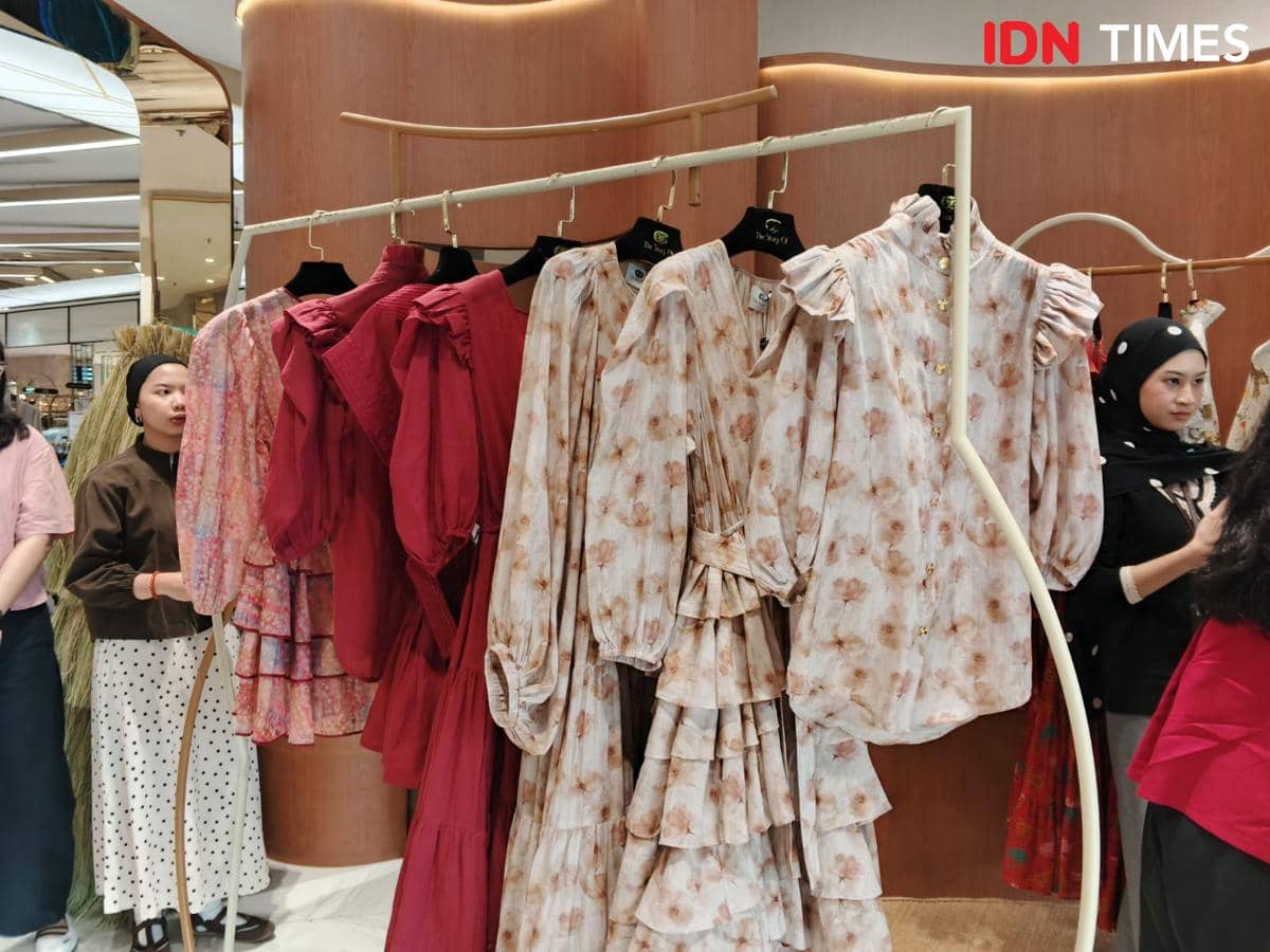 Peluncuran koleksi CELESTIAL 2.0 bertajuk “CELESTIAL Season 2: A Glimpse of a Moment, a Love and a Dream”, digelar di METRO Plaza Senaya