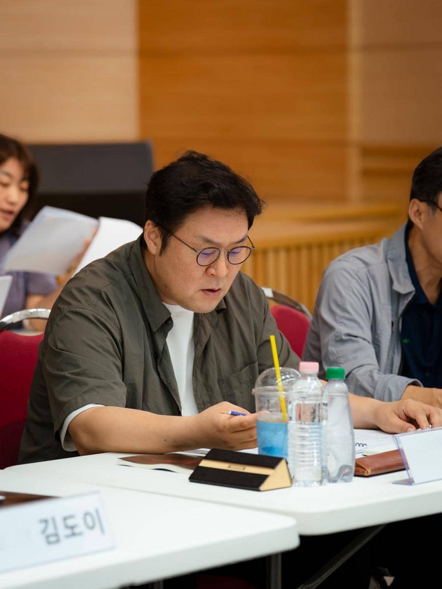 potret Yoon Kyung Ho