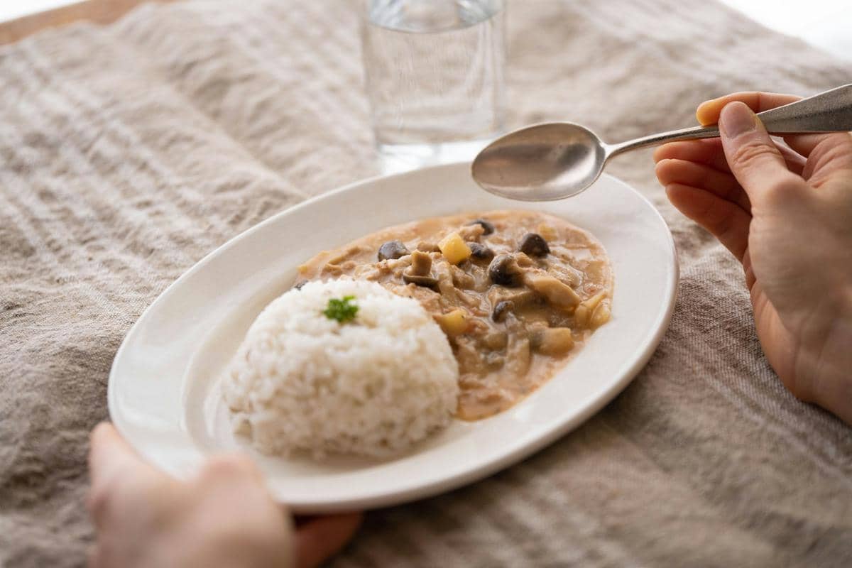 Resep Chicken Mushroom Whisky, Saus Jamur dengan Sentuhan Whisky
