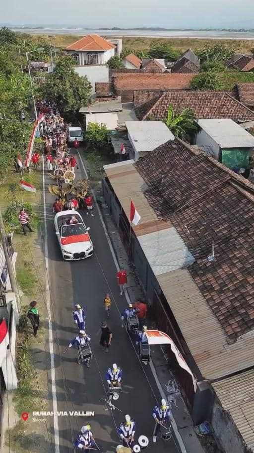Via Vallen Gelar Lomba 17-an Jalan Sehat (instagram.com/viavallen)