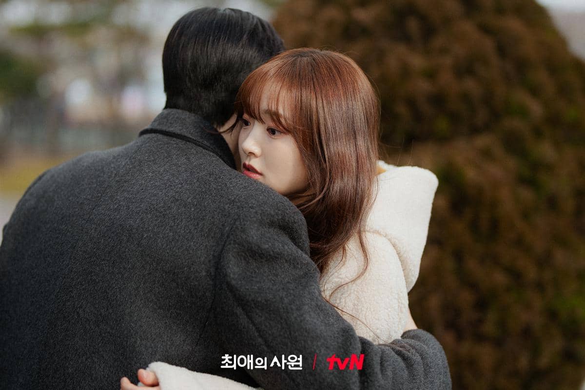 5 Adegan dengan Detail Tersembunyi di Drakor My Bias, My Boss