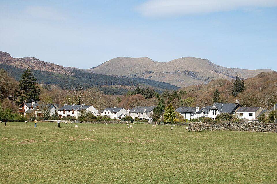 5 Fakta Menarik Beddgelert, Desa Legendaris di Pegunungan Wales