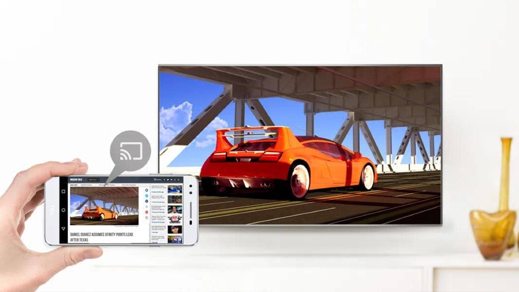 C8-Chromecast built-in-1248@1x.jpg