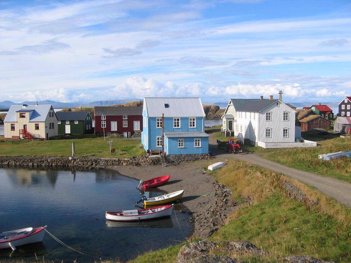5 Fakta Flatey, Pulau Datar dengan Sejarah Panjang di Islandia