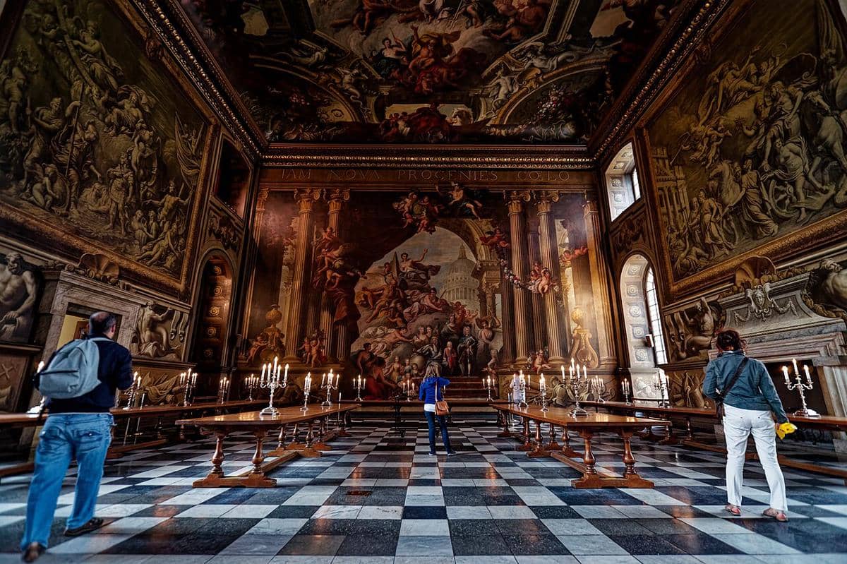 Painted Hall di dalam Old Royal Naval College di Greenwich, London, Inggris.