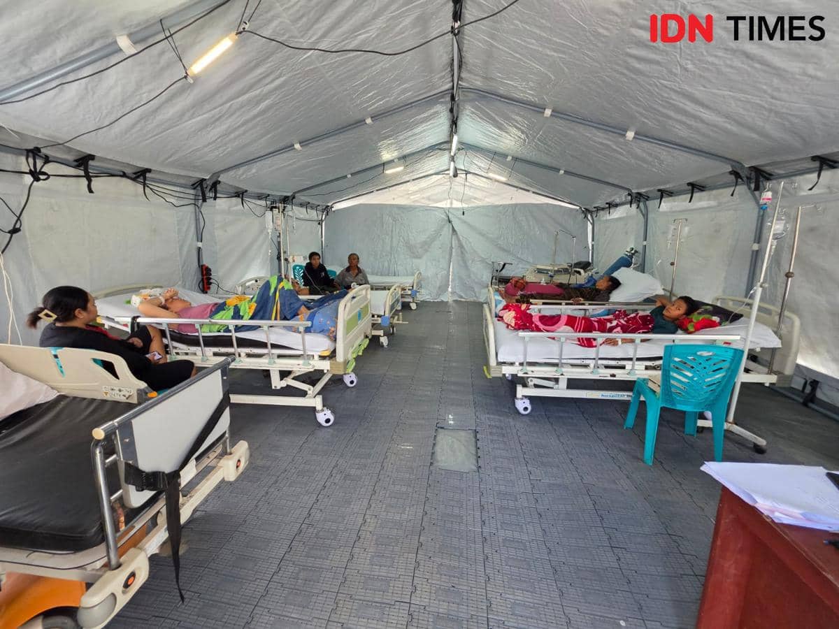 Kemenkes RI mendirikan dua Rumah Sakit (RS) Lapangan di RSUD Ruteng, Kabupaten Manggarai, dan RSUD Aeramo, Kabupaten Nagekeo, Selasa (18/8/2