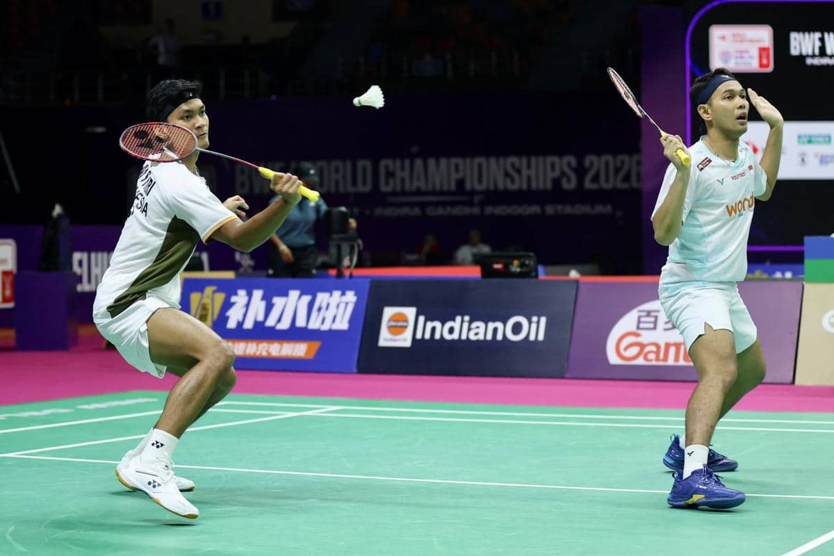 Fajar Alfian/Muhammad Shohibul Fikri kunci kemenangan di 32 besar Kejuaraan Dunia Bulu Tangkis 2026.