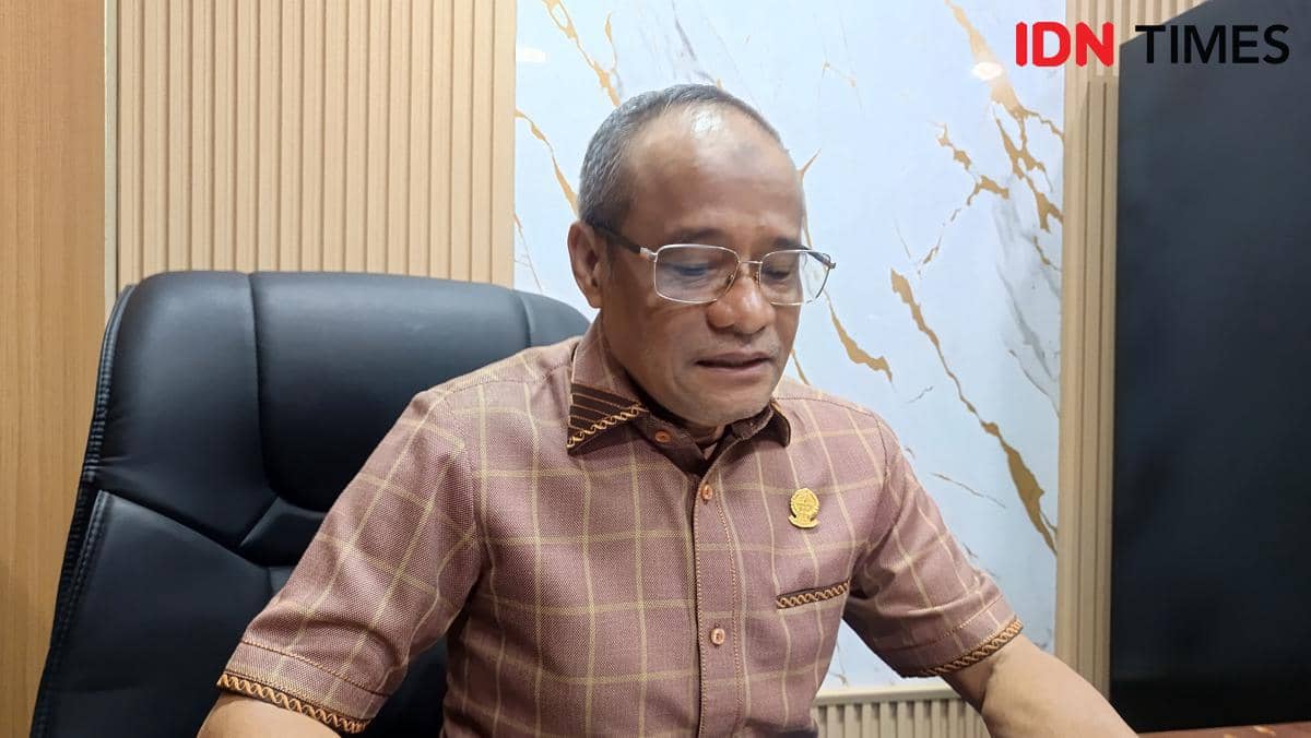 Antrean BBM Mengular, DPRD Sulsel Usul SPBU Khusus Truk dan Bus