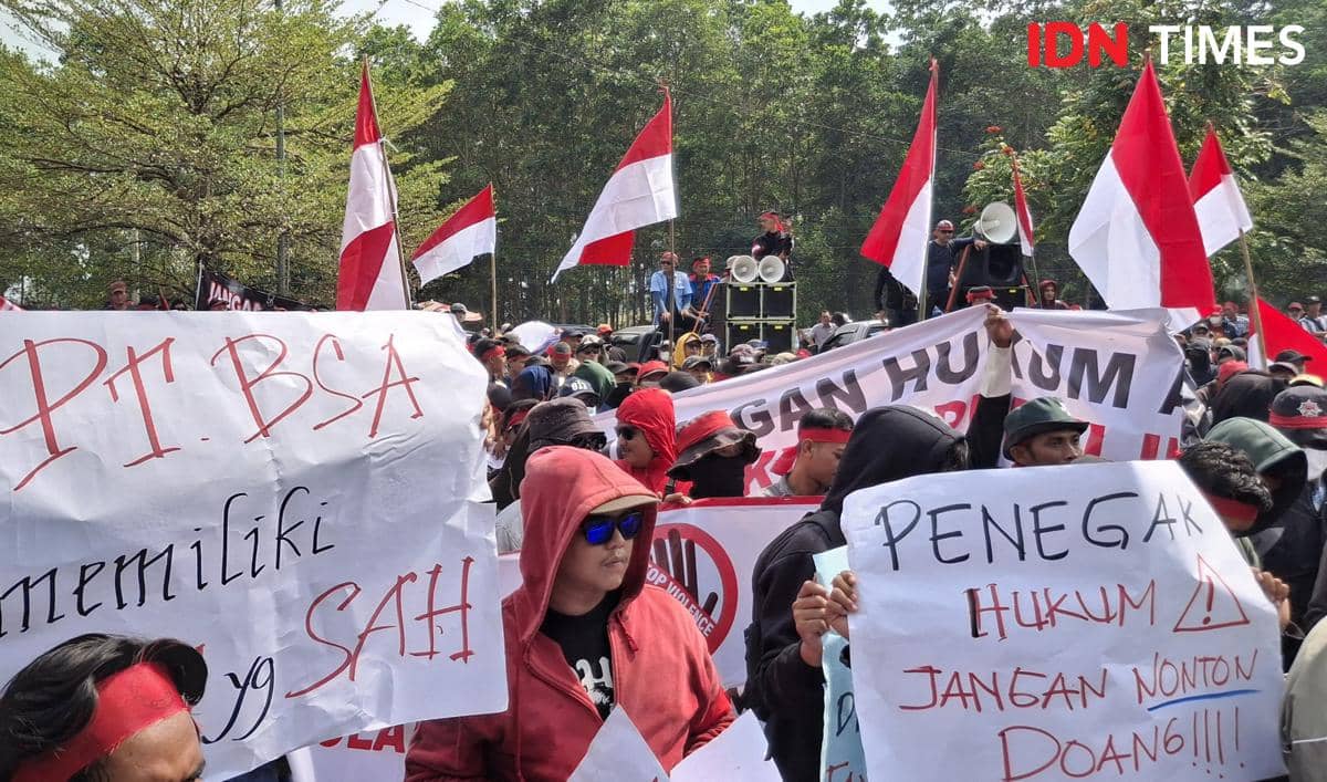 Demo ke Polda Lampung, Karyawan Desak Usut Kasus Pembakaran PT BSA