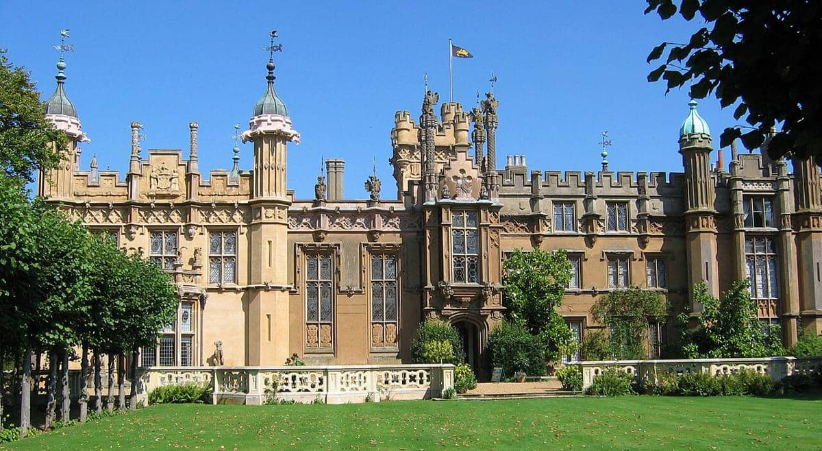 Knebworth House di Hertfordshire, Inggris.