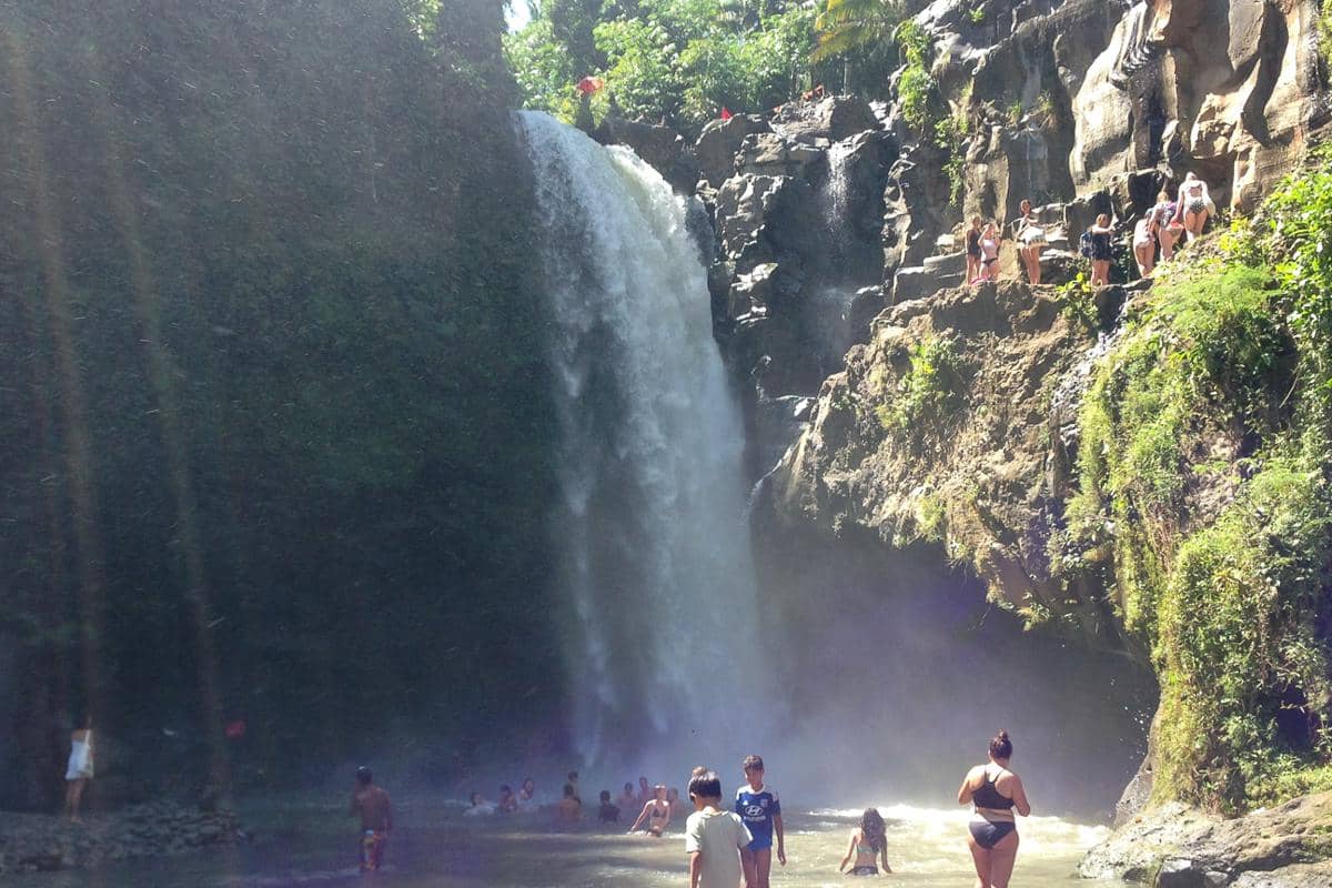 5 Air Terjun di Bali yang Bisa Dijangkau Tanpa Trekking Panjang