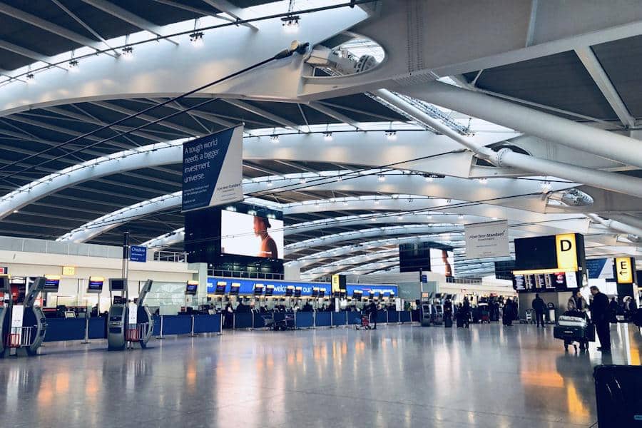 London Heathrow Airport, Inggris