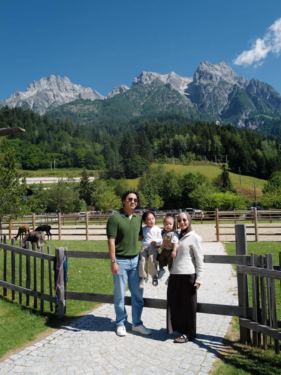 Keluarga Nikita Willy saat Llburan di Leogang
