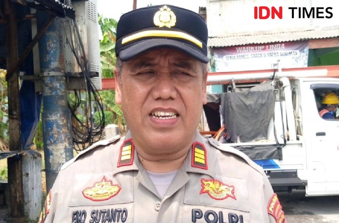 Kapolsek Notog AKP Eko Sutanto berada di lokasi kejadian dan menyatakan tidak ada korban jiwa, Rabu 19 Agustus 2026.