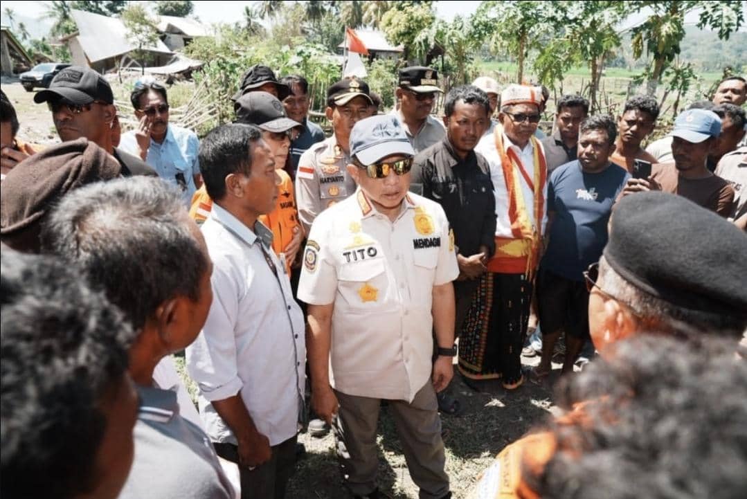 Mendagri Tito Gratiskan Cetak Ulang Dokumen Masyarakat Korban Gempa NTT