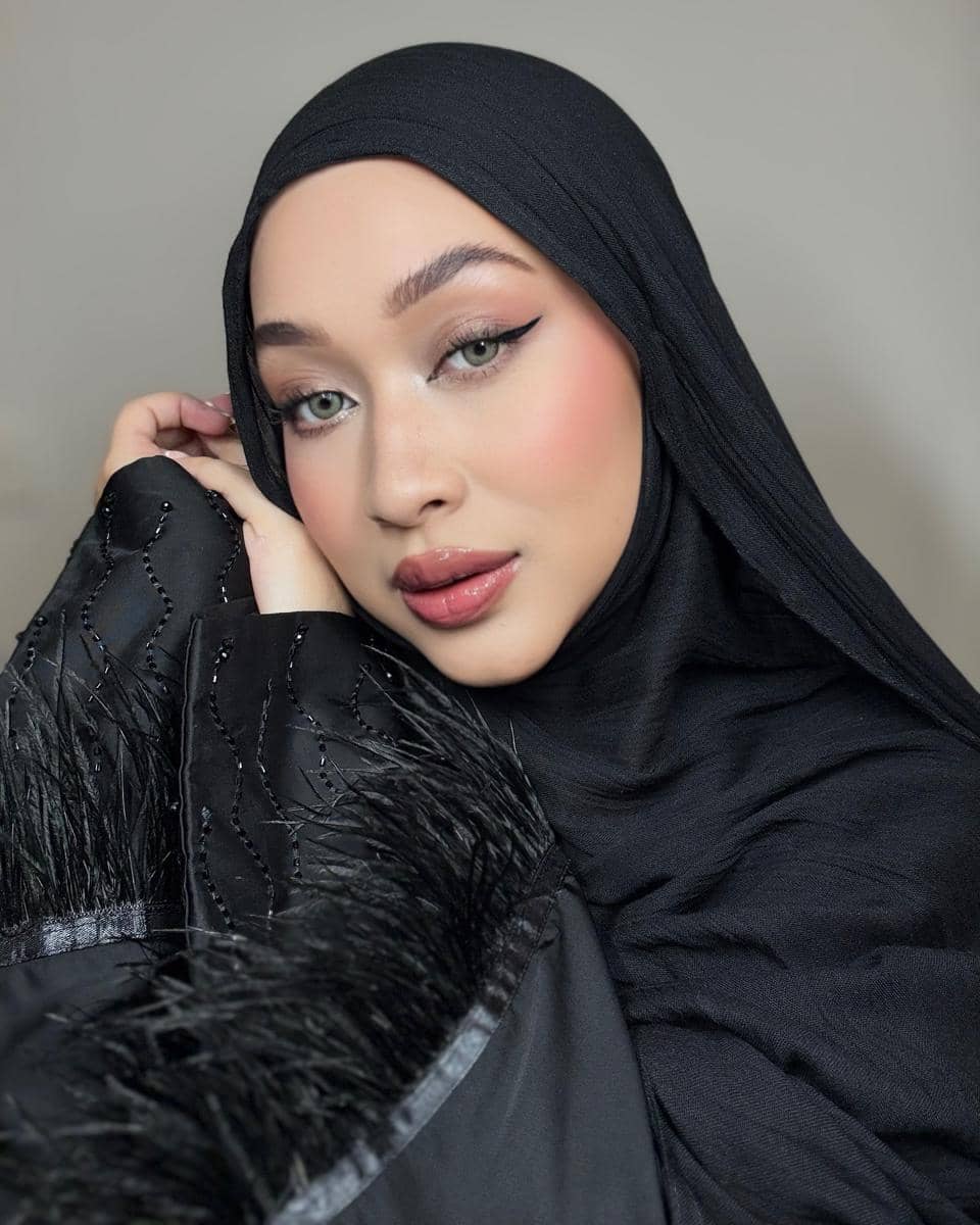 Inspirasi makeup ala Tasya Sayeed