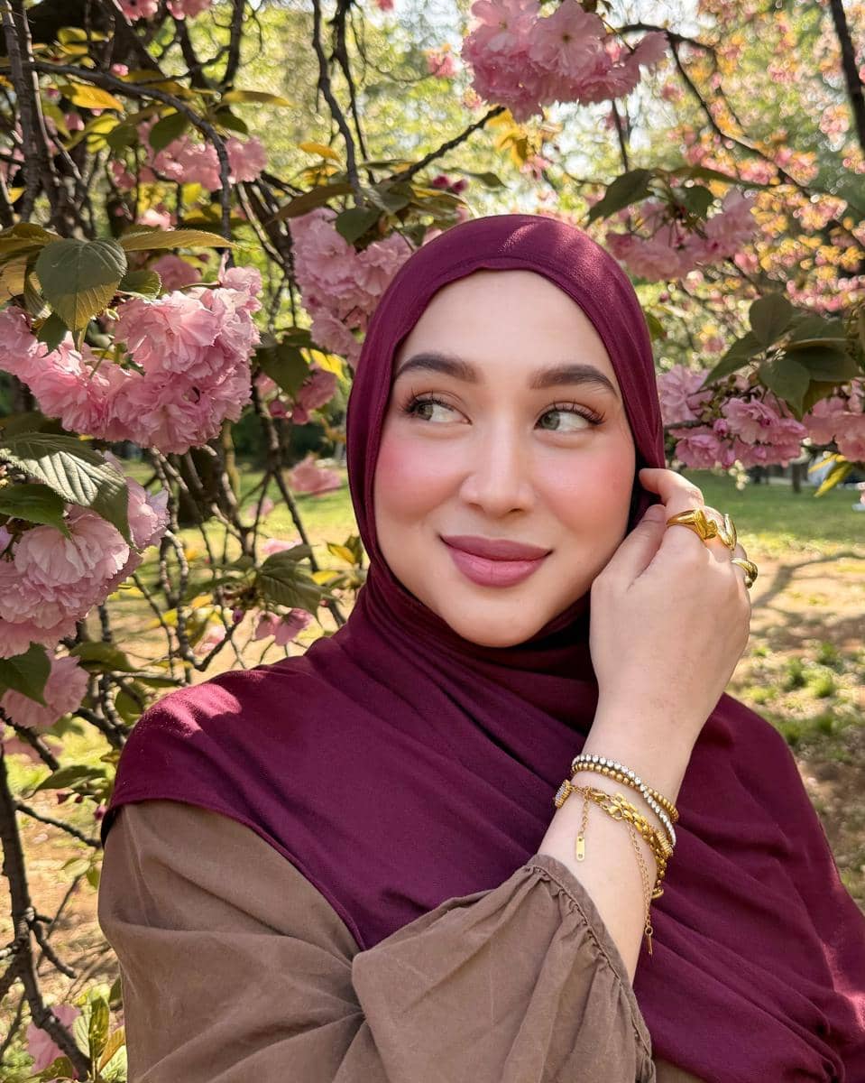Inspirasi makeup ala Tasya Sayeed