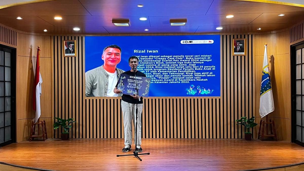 Anugerah Sastra Anak Dwianto Setyawan.
