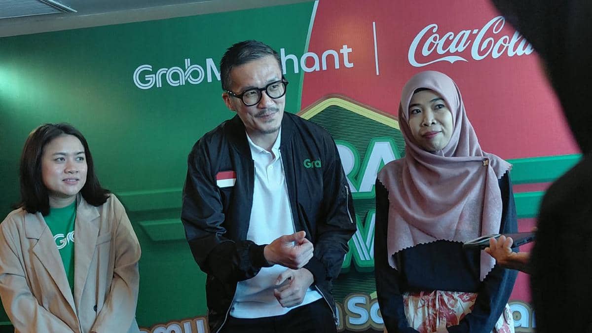 memperingati Hari UMKM Nasional, Grab Indonesia bersama Coca-Cola Europacific Partners Indonesia menghadirkan Teras Perwira (Temu Ramah Sapa