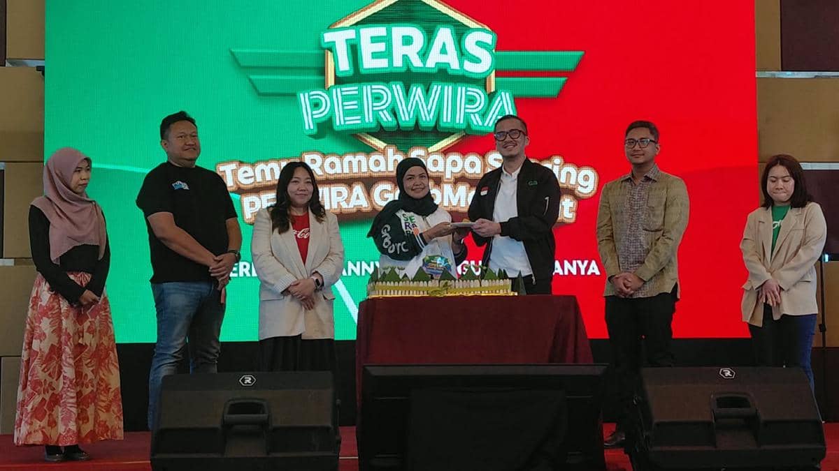 memperingati Hari UMKM Nasional, Grab Indonesia bersama Coca-Cola Europacific Partners Indonesia menghadirkan Teras Perwira (Temu Ramah Sapa