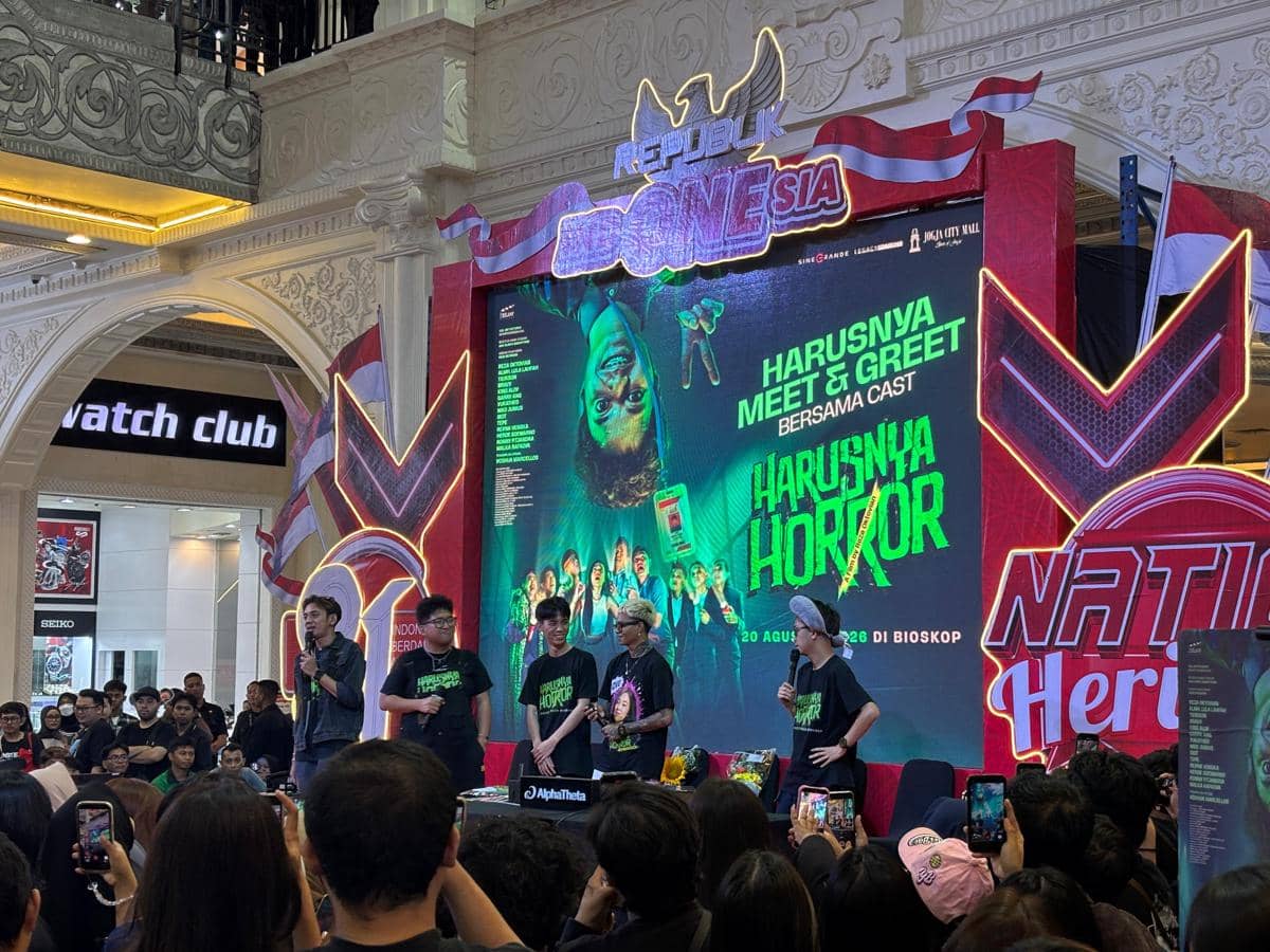 Cast film Harusnya Horror menyapa penggemar di Jogja City Mall, Rabu (19/8/2026). (IDN Times/Herlambang Jati Kusumo)