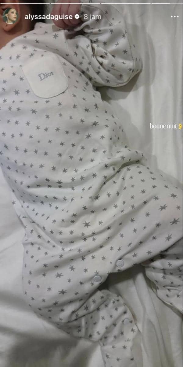 baju Soleil anak Alyssa Daguise